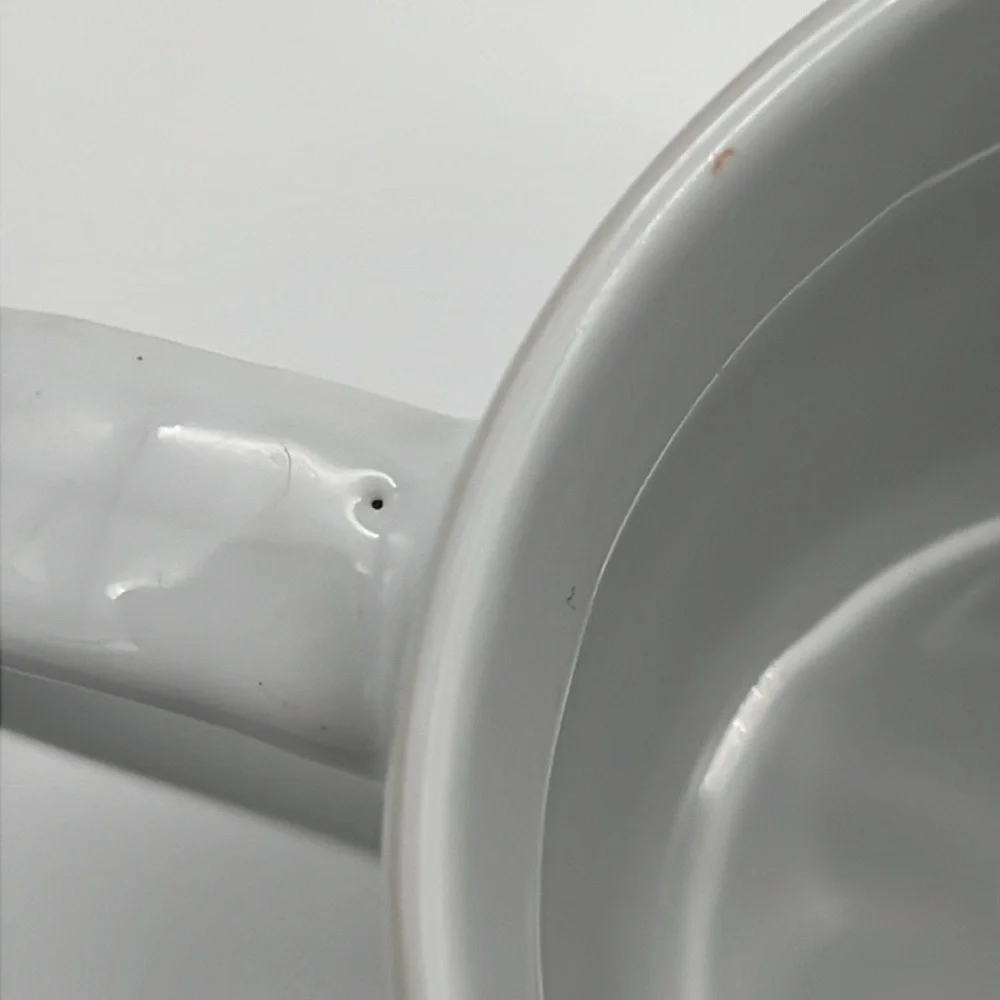 Aquarius Zodiac Cup Mug - White Ceramic with Black and Gold Lettering - Picture 7 of 9